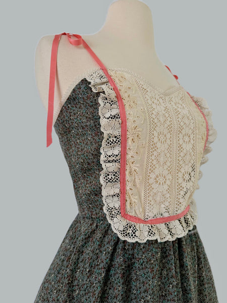 1970s Sage Floral &  Ivory Lace Sundress