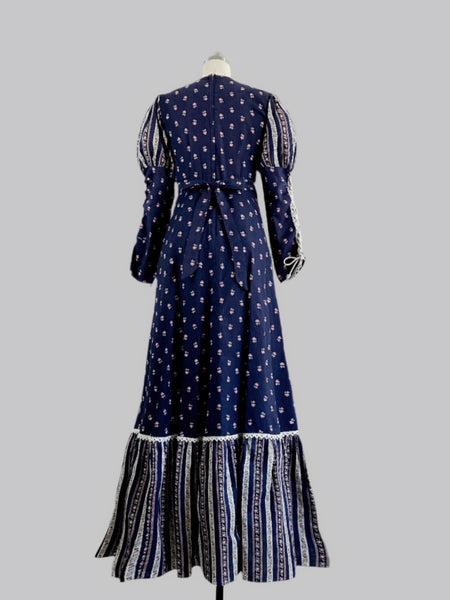 1970s Vintage Prairie Dress - Blush & Navy