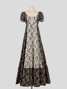 1970s Vintage Prairie Floral Maxi Dress
