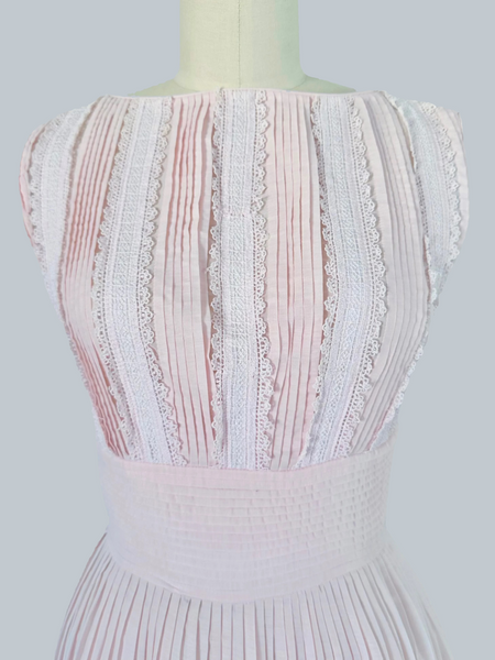 vintage 1950s L'Aiglon Blush pink Lace trimmed dress with pleated skirt