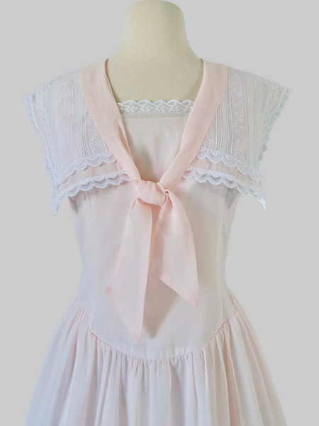 Vintage 1980s Gunne Sax Light pink Sailor dress with lace details 