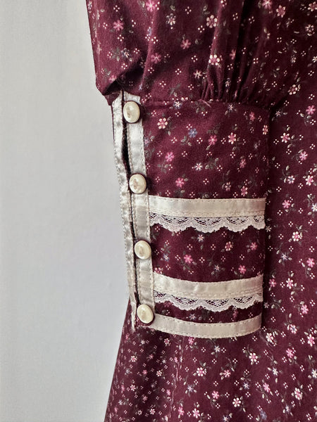 Gunne Sax 1970s Burgundy Floral Cotton Dress