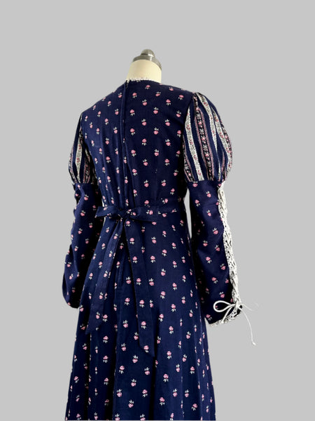 1970s Vintage Prairie Dress - Blush & Navy