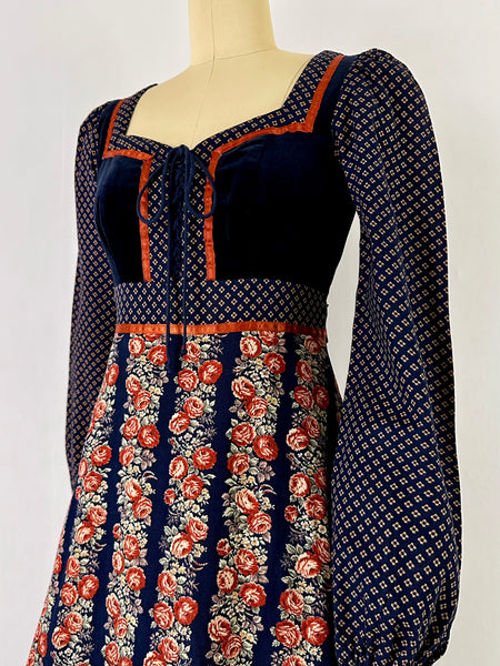 1970s Gunne Sax Cabbage Rose Cotton Dress
