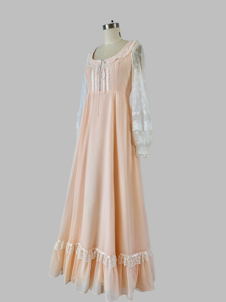 Vintage 1970s Gunne Sax Peach Prairie Maxi Dress with Lace Sleeves