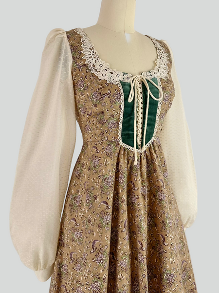 1970s Gunne Sax dress with rooster floral patterns 