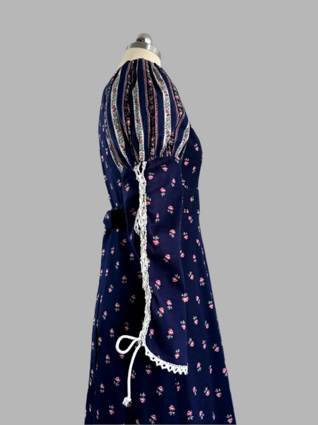 1970s Vintage Prairie Dress - Blush & Navy