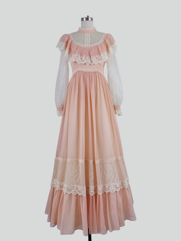 Vintage Gunne Sax pink dress with lace details 