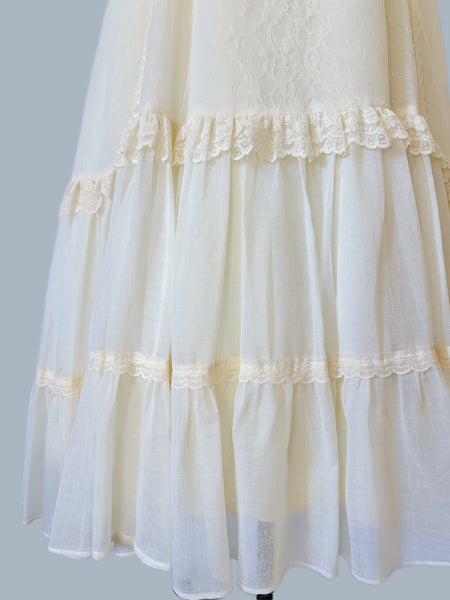 1970s Gunne Sax Victorian Cream Weddding Gown