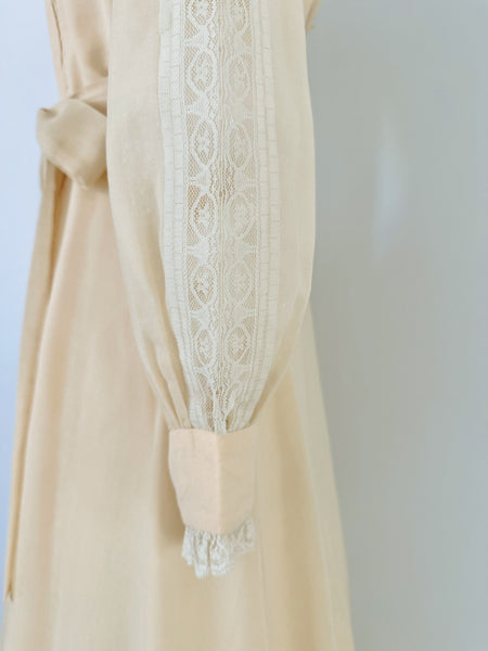 Vintage lace inset bishop sleeve