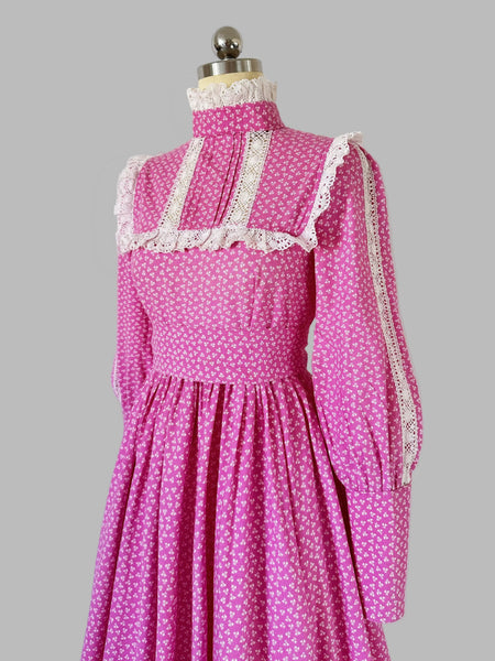 Early 1970s Laura Ashley — Made in Carno, Wales