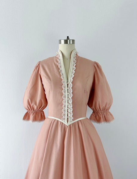 GUNNE SAX Vinage 1980s Pearl-embellished Dress in Dusty Rose
