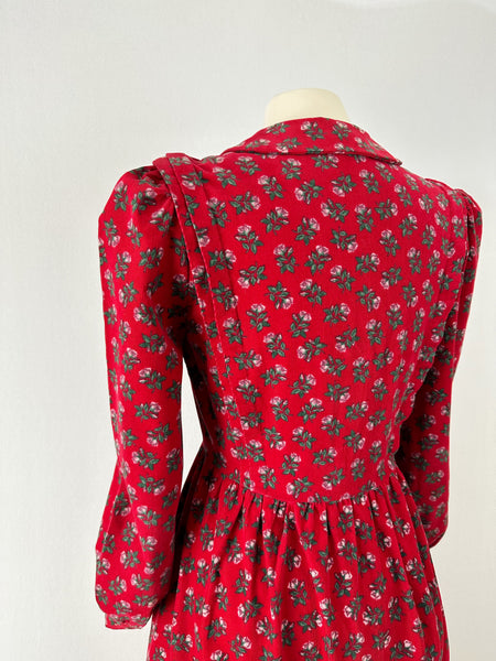 1980s Laura Ashley Vintage Prairie Midi Dress in Roses