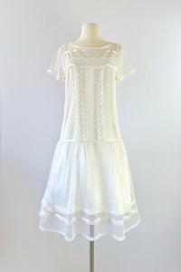 1970s GUNNE SAX Vintage Embroidered Tulle Midi Dress