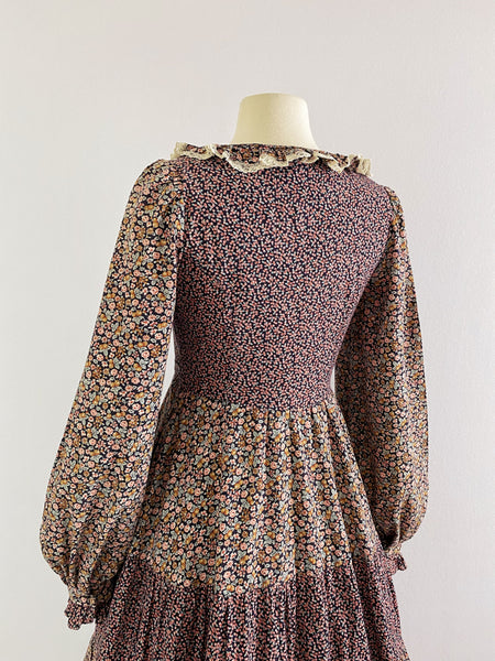GUNNE SAX 1970s Berry Floral Print Tiered Dress