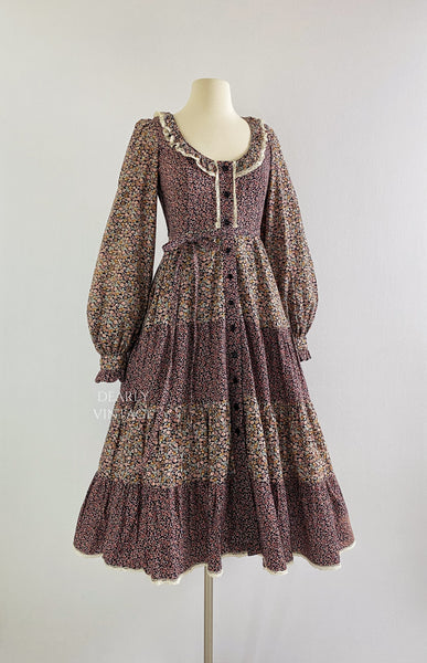 GUNNE SAX 1970s Berry Floral Print Tiered Dress